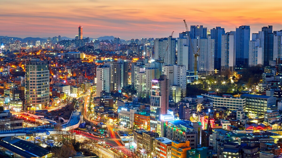 Urban landscape of Seoul at dusk